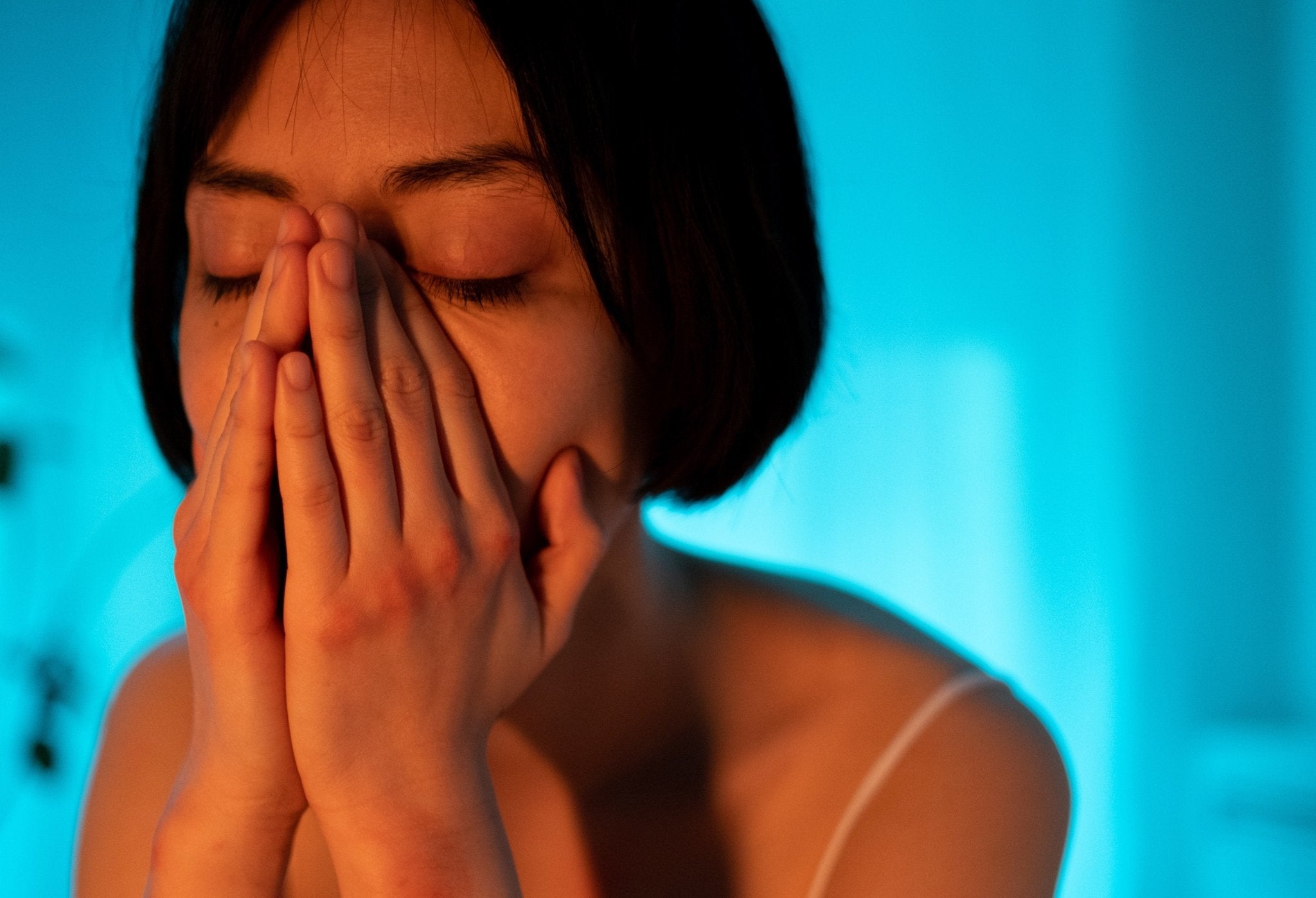 Trouble Sleeping? Fight Insomnia With A Night-Time Massage - NAIPO