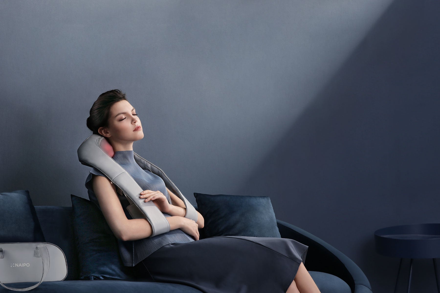 NAIPO oCuddle C1 Shoulder Massager with Adjustable Heat and Straps - NAIPO