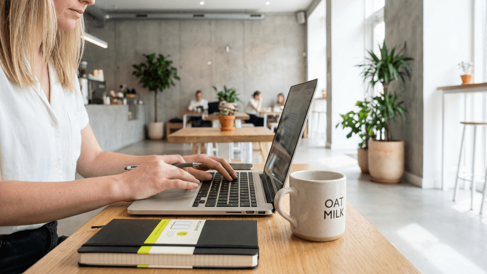 The Digital Nomad's Portable Massage Studio: Wellness That Fits in Your Bag - NAIPO