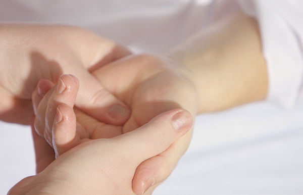 The Transformative Benefits of Hand Massage - NAIPO