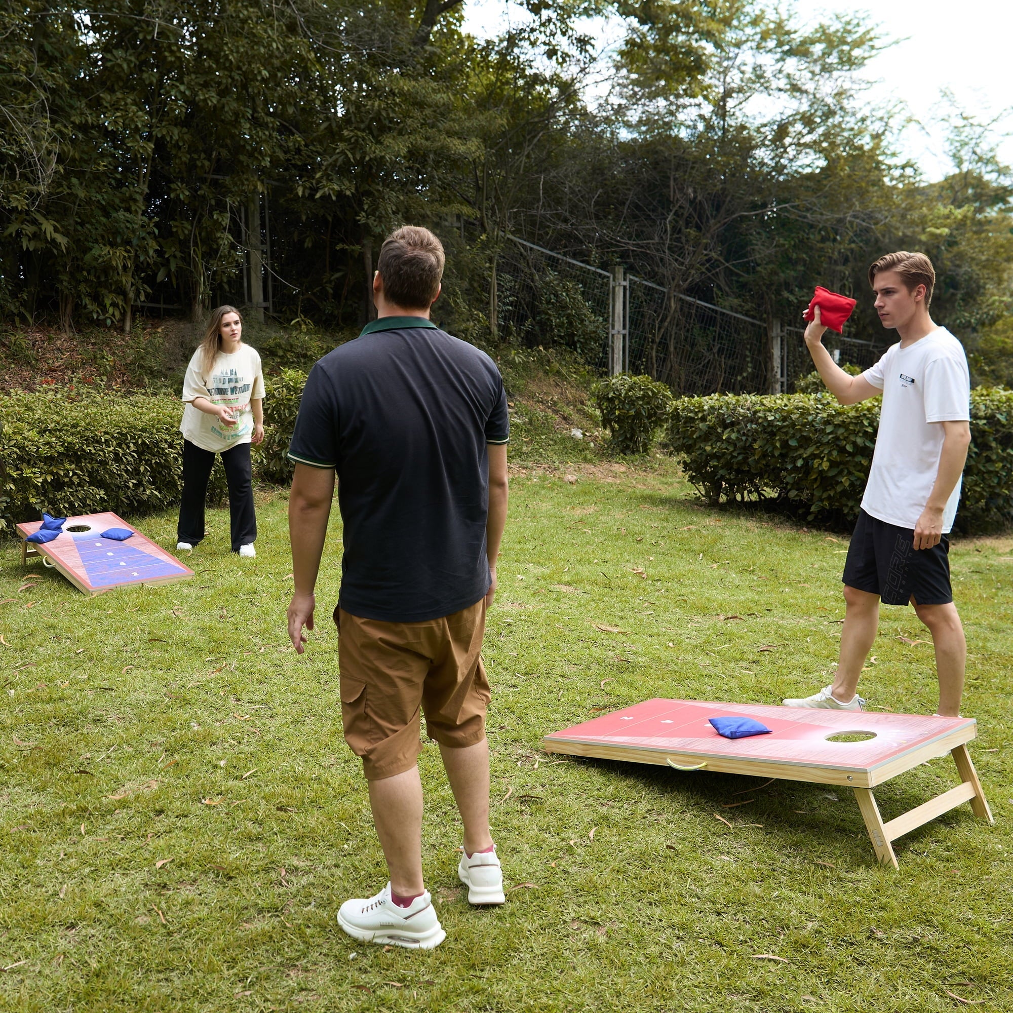 Naipo 4x2FT Cornhole Game Set with 8 Bean Bags Portable Outdoor Cornho